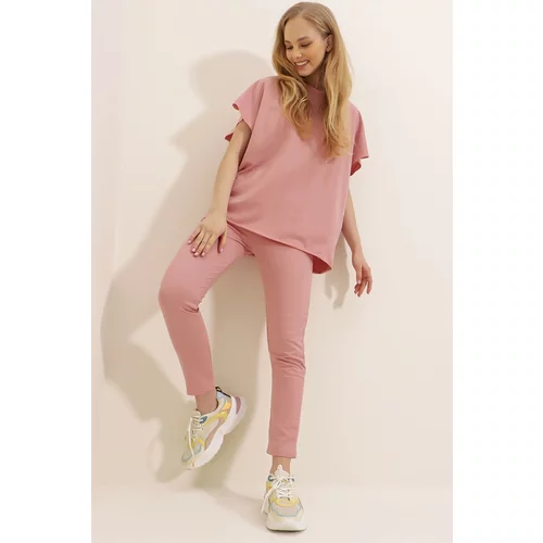 Trend Alaçatı Stili Women's Powder Pink Crew Neck Comfortable Fit Tracksuit Set