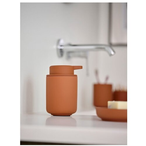 Zone Oranžen lončen dozirnik za milo 250 ml Ume &amp;ndash; Slike
