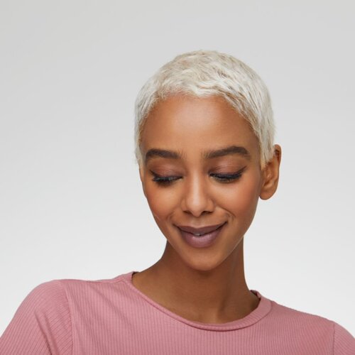 Essence Kajal Pencil svinčnik za oči 1 g odtenek 01 Black Cene