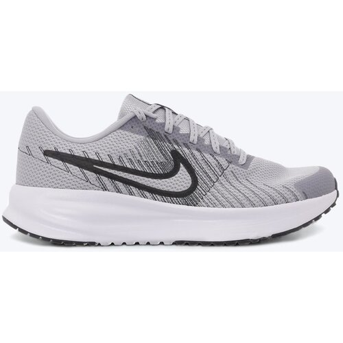 Nike Patike run defy M Cene