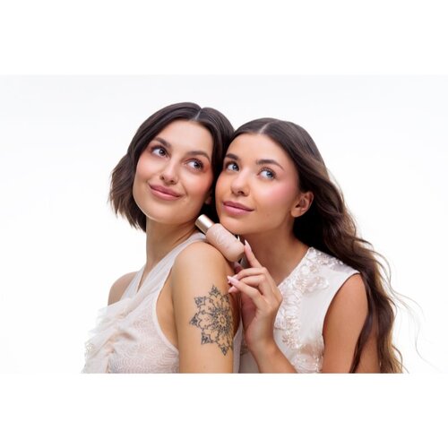 Paese Puff Cloud Foundation ultra lahka podlaga SPF 20 odtenek 01 Light Beige 37 ml Slike