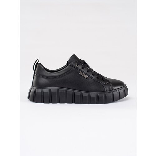 Shelvt Black leather platform shoes Cene