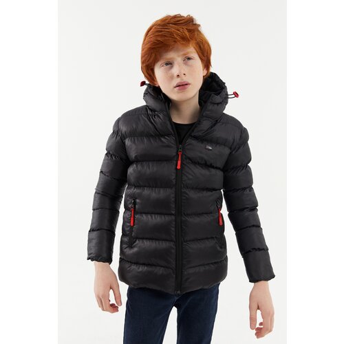 River Club Boy's Water and Windproof Thick Lined Black Hooded Coat Cene