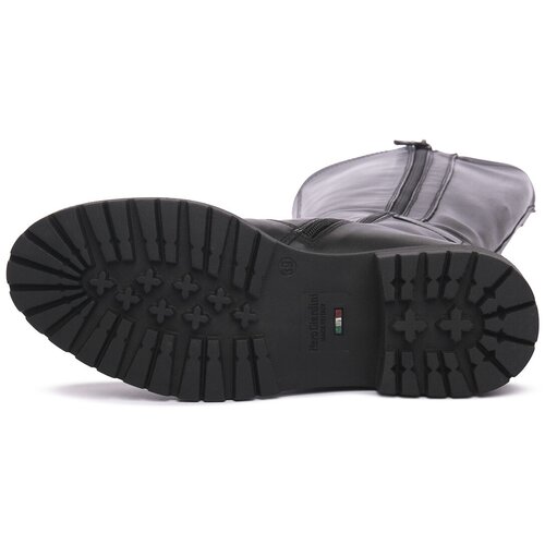 Nero Giardini 100 GUANTO NERO Crna Slike
