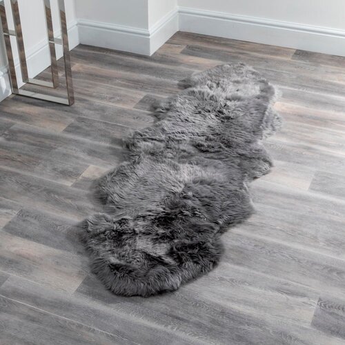 Native Natural Siva preproga iz ovčje kože Native Natural Double, 60 x 240 cm Slike