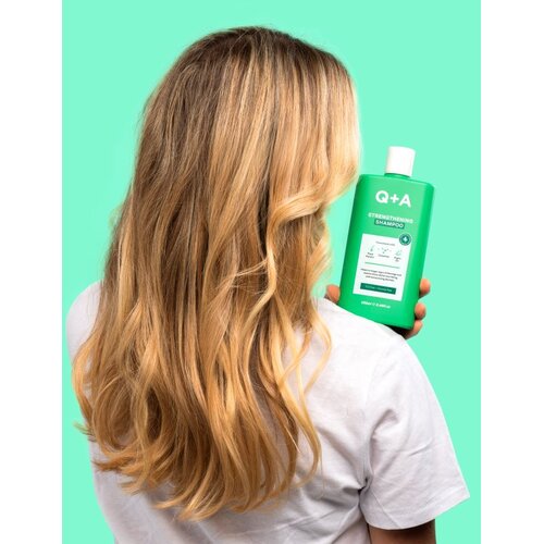 Q+A Strengthening &amp;scaron;ampon za okrepitev las 250 ml Slike