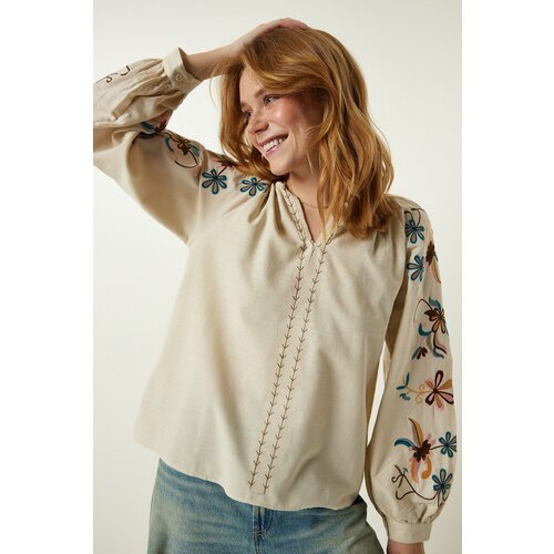 Happiness İstanbul Women's Cream Embroidery Detail Linen Blouse Cene