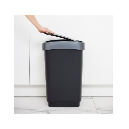 Rotho Črno-srebrn plastičen ko&amp;scaron; za smeti 50 l Twist &amp;ndash; Slike