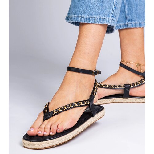 Gemre Black sandals adorned with a chain Varieur Cene