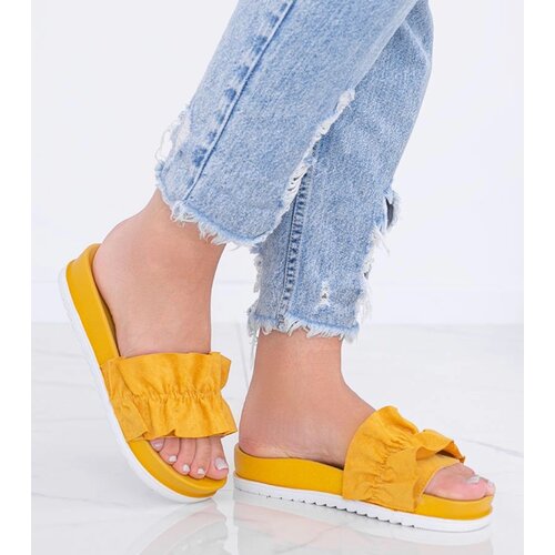 Gemre Mustard Slides with Ruffle Samanta Cene
