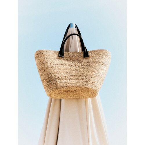 Reserved Pletena shopper torba - crno Cene