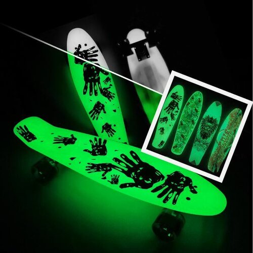 Skateboard glow in the dark