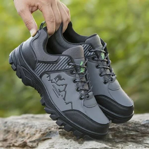  Hikery – Cipele za planinarenje