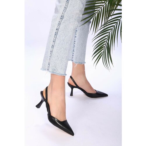 Shoeberry Women's Feggo Black Skin Heeled Shoes Slike