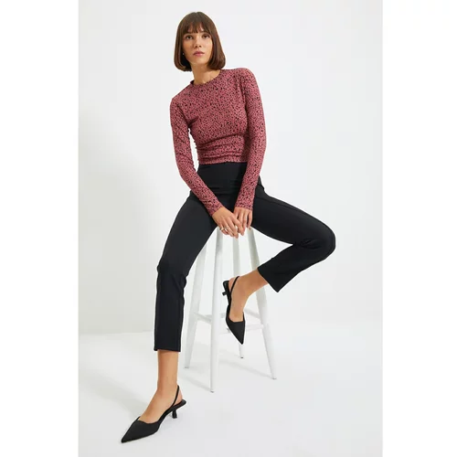 Trendyol Plum Crop Knitted Blouse