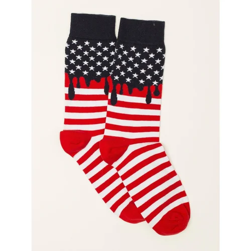 Fashion Hunters Men's white and red striped socks