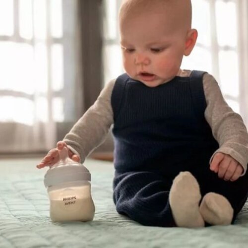 Philips avent plastična fla&amp;scaron;ica natural response 125ml, 0m+ Slike
