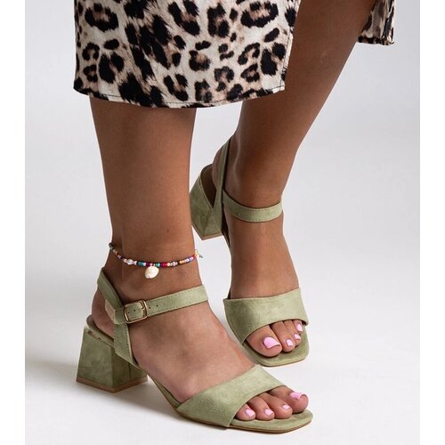 D/CEO Yellow sandals Dolores Cene
