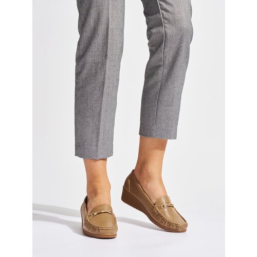 Shelvt Brown openwork loafers on a low wedge Cene