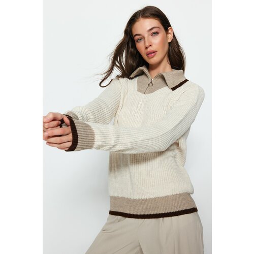 Trendyol Sweater - Beige - Regular fit Slike