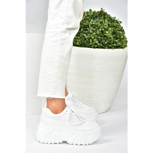 Fox Shoes White Thick Soled Casual Sneakers. Slike