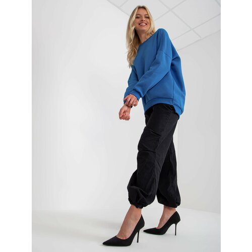 Fashion Hunters Basic navy blue long-sleeved sweatshirt Cene