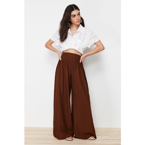 Trendyol Pleat Detailed Wide Leg Dark Brown Textured Fabric Woven Trousers Cene