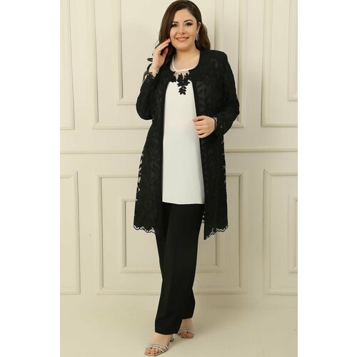 By Saygı Plus Size 3-piece Crepe Set with Beading and Guipure Lined Jacket, Blouse and Pants. Cene