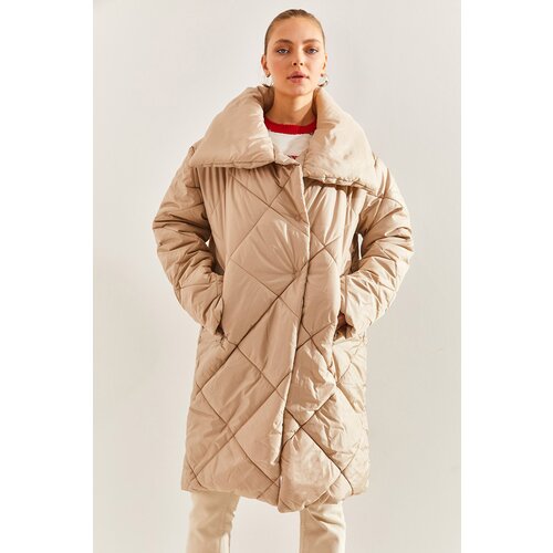 Bianco Lucci Women&amp;#039;s Metal Buttoned Diamond Patterned Oversize Puffer Coat Slike