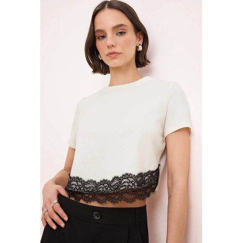 TRENDYOLMILLA Ženska majica TWOSS26TS00224, Bela Slike