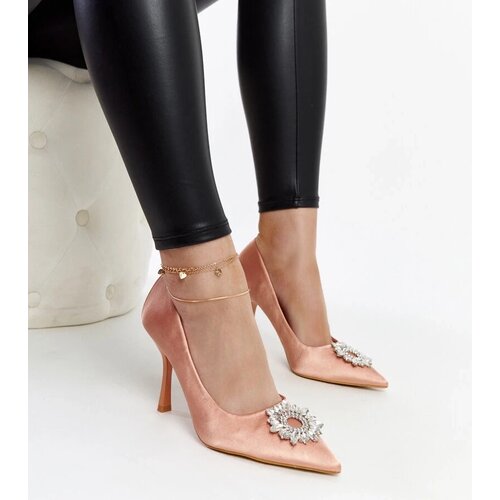 D/CEO Beige high heel pumps Unos Cene