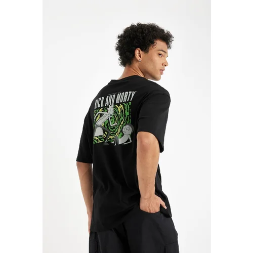 Defacto Rick And Morty Boxy Fit Crew Neck Short Sleeve T-Shirt