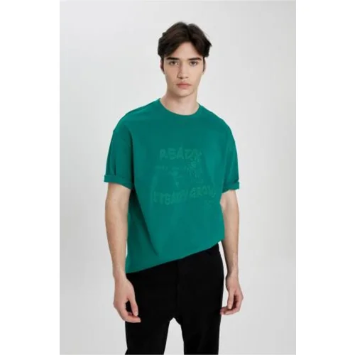 Defacto Comfort Fit Crew Neck Printed Short Sleeve T-Shirt