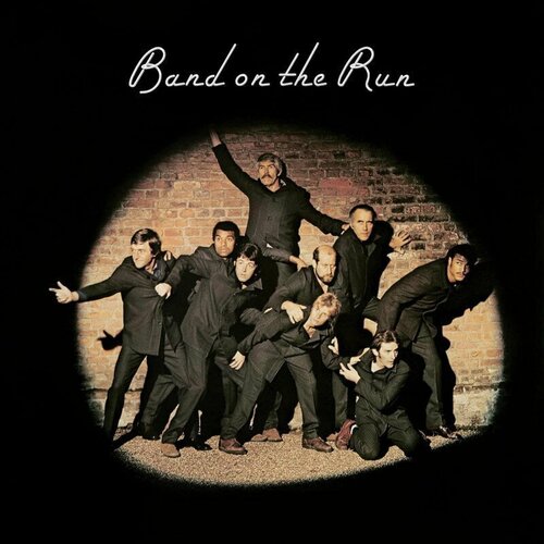 Paul McCartney and Wings Band On The Run Cene