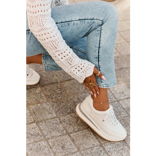 Big Star Ladies Leather Sneakers On A Platform Cijene