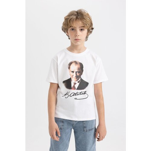 Defacto Boy&#39;s Crew Neck Color Changing Atatürk Printed Short Sleeve White T-Shirt Cene