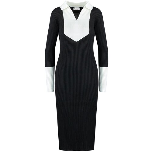 Pri Elegant ribbed dress with a LILA collar Slike