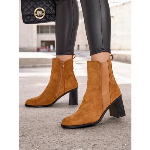 Resti Women's ankle boots on a chunky heel Enotto Cene