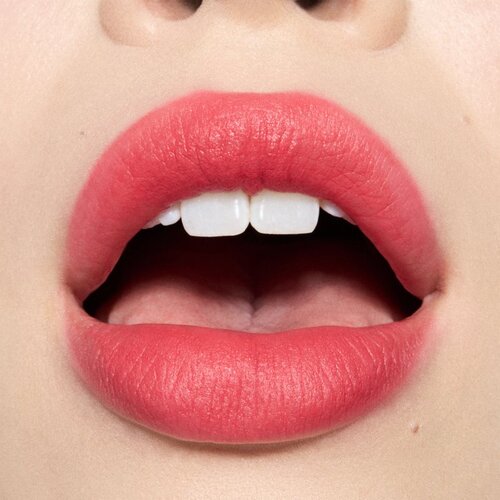 MAC Cosmetics Powder Kiss Hazy Matte matirajoča &amp;scaron;minka odtenek Little Tamed 3.5 g Slike