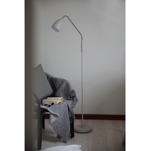 Marksl&amp;ouml;jd Bež LED zatemnitvena stoječa svetilka s kovinskim senčilom (vi&amp;scaron;ina 140 cm) Patro &amp;ndash; Slike