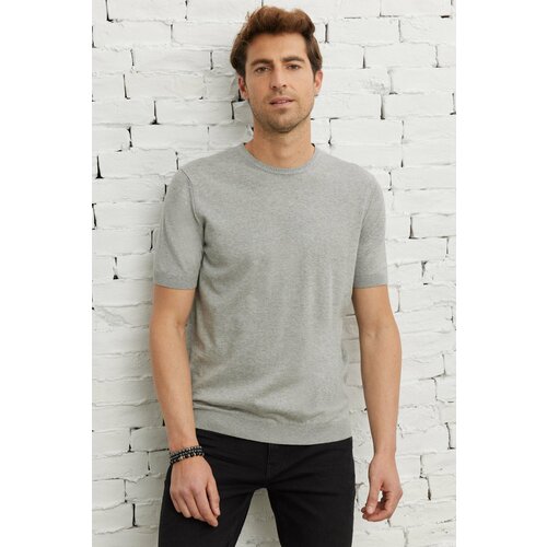 ALTINYILDIZ CLASSICS Men's Gray Standard Fit Normal Cut Crew Neck 100% Cotton Short Sleeve Knitwear T-Shirt. Slike