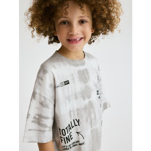 Reserved - Predimenzionirana majica kratkih rukava s reljefnim printom - light grey Slike