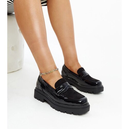 Gemre Black patent leather shoes with leather insole Kirsi Cene