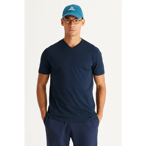 AC&Co / Altınyıldız Classics Men's Navy Blue Slim Fit Slim Fit 100% Cotton V-Neck Short Sleeved T-Shirt.