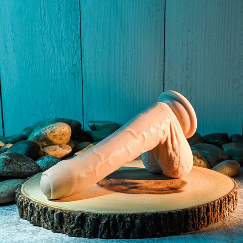 Evolved Peek A Boo Vibrating Dildo 8 Inch Light Cijene