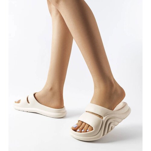  Beige rubber flip-flops Geneve Cene