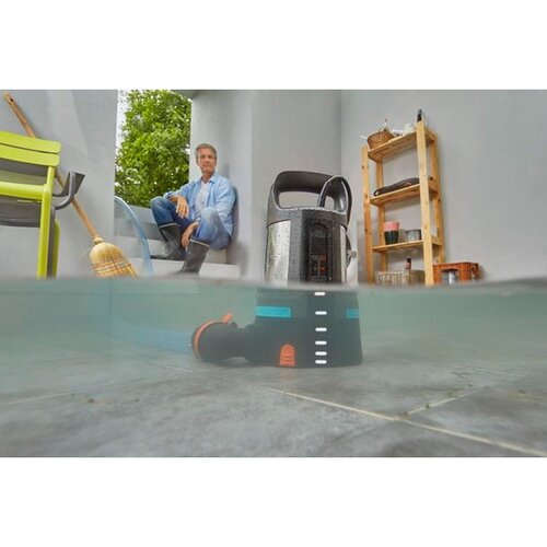 Gardena Potopna črpalka za čisto vodo 11000 Aquasensor (450 W, 11.000 l/h) Slike