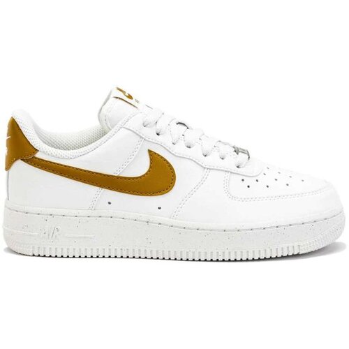 Air force deals 1 djak zenske