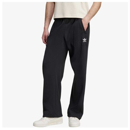 Adidas Essentials pt Cene