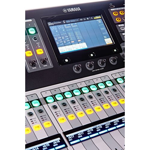 Yamaha TF5 Digitalna me&amp;scaron;alna miza, 32 kanalna - - Audio-Kondric Slike